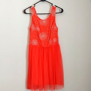 Coral Dress Floral Stiching Never Worn No Tags zip up back size 5